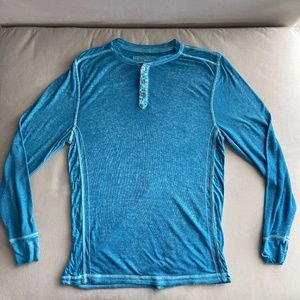 Buckle Long Sleeve Shirt (Small)
